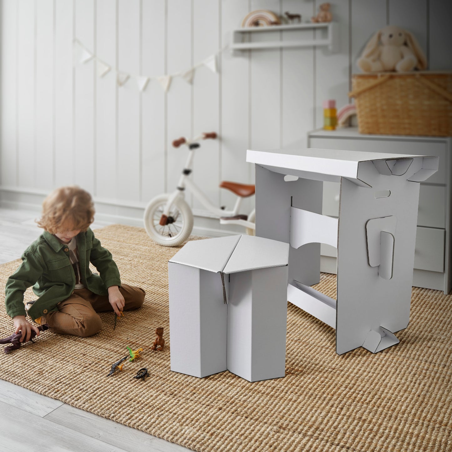 Malmii - kreativer Tisch & Stuhl aus Karton